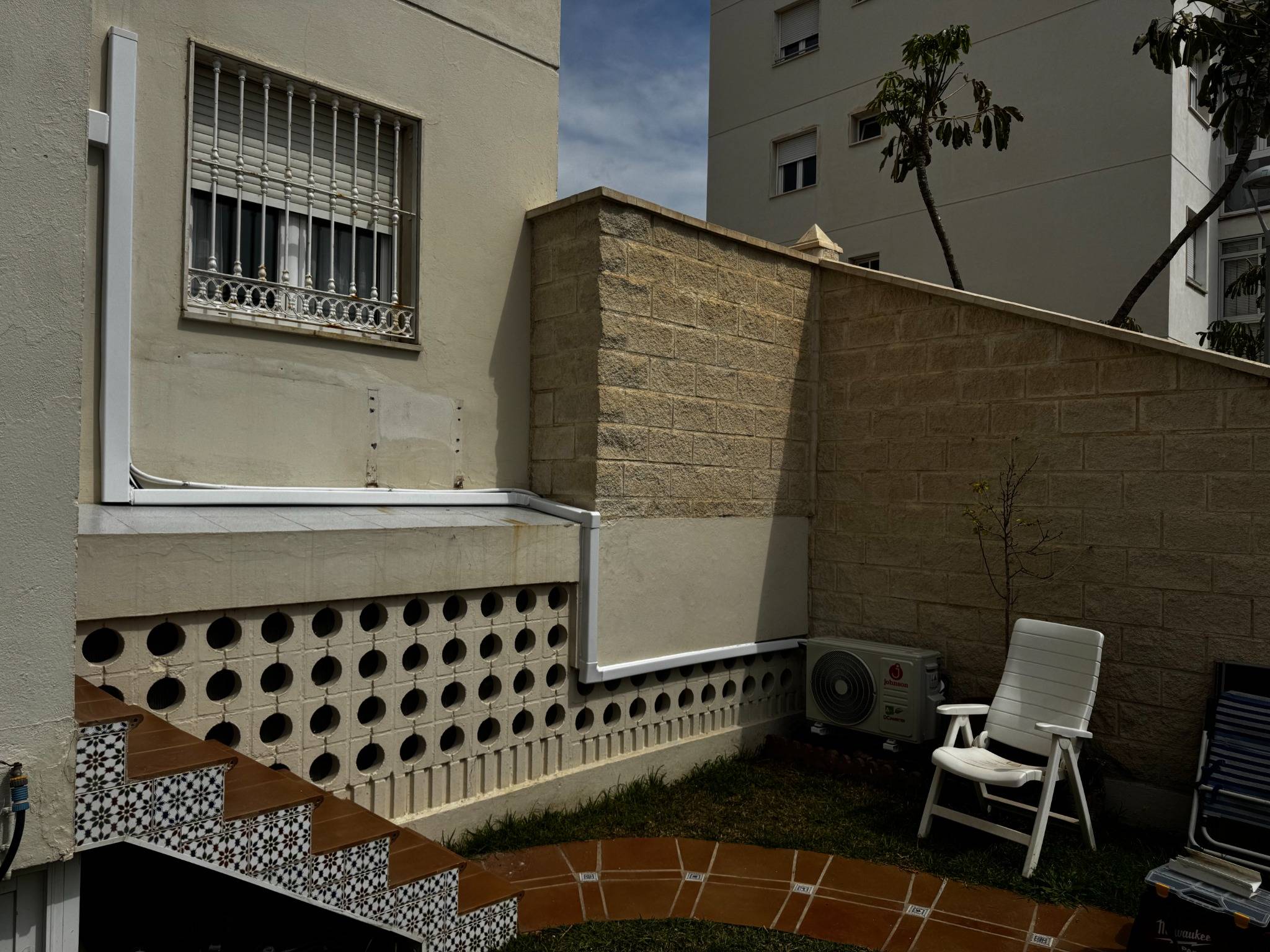 Instalación de termos eléctricos en Málaga — Alba Climatización